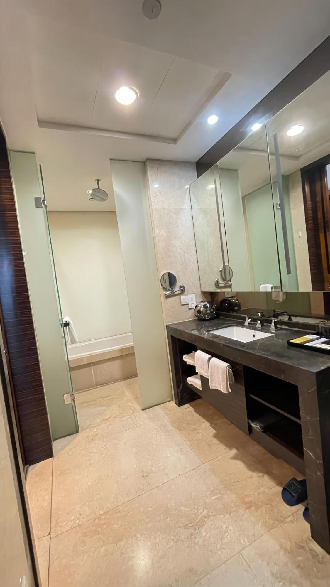 Guangzhou Xing Yi International Apartment - Poly World Branch Bagian luar foto