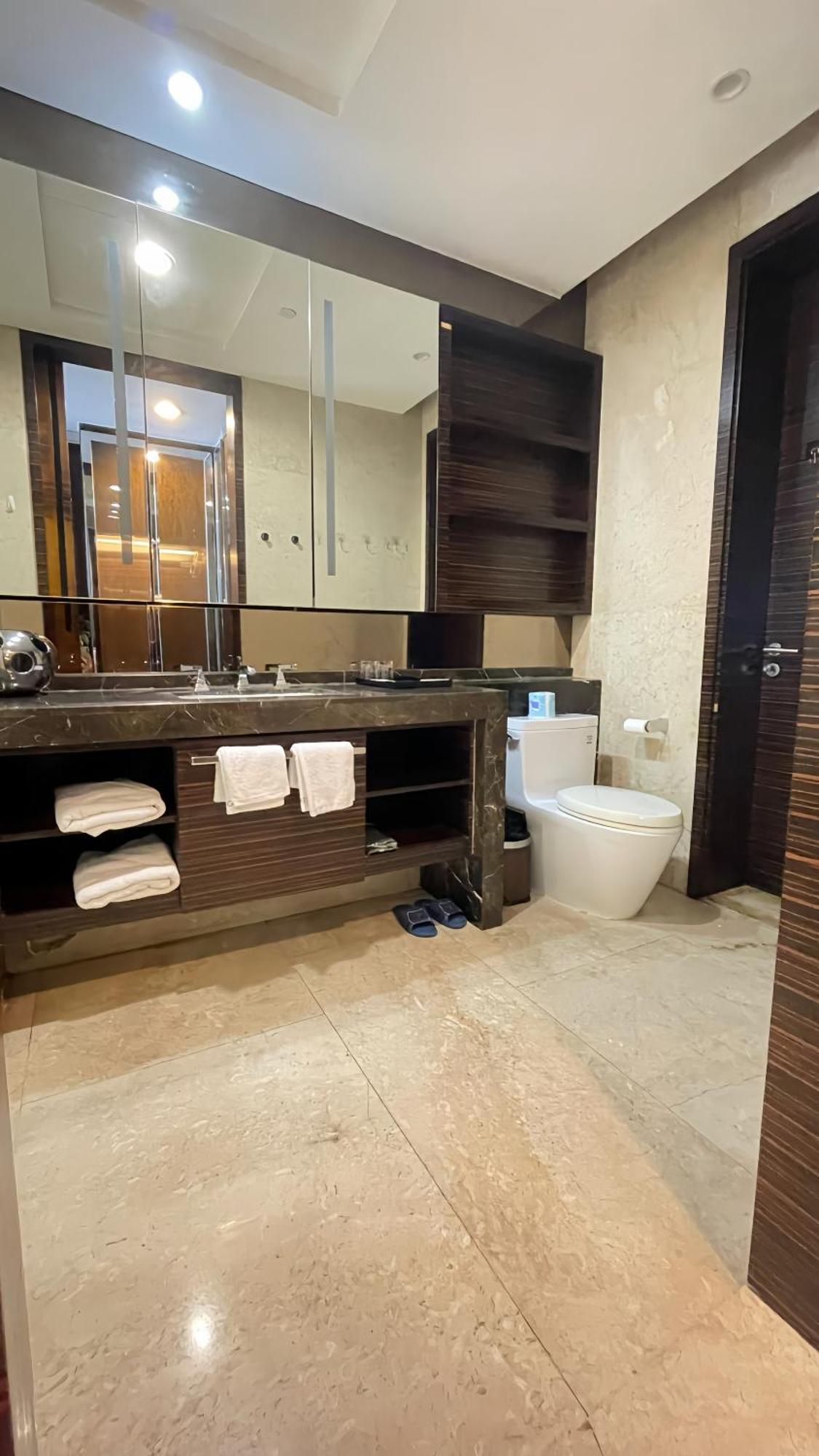 Guangzhou Xing Yi International Apartment - Poly World Branch Bagian luar foto
